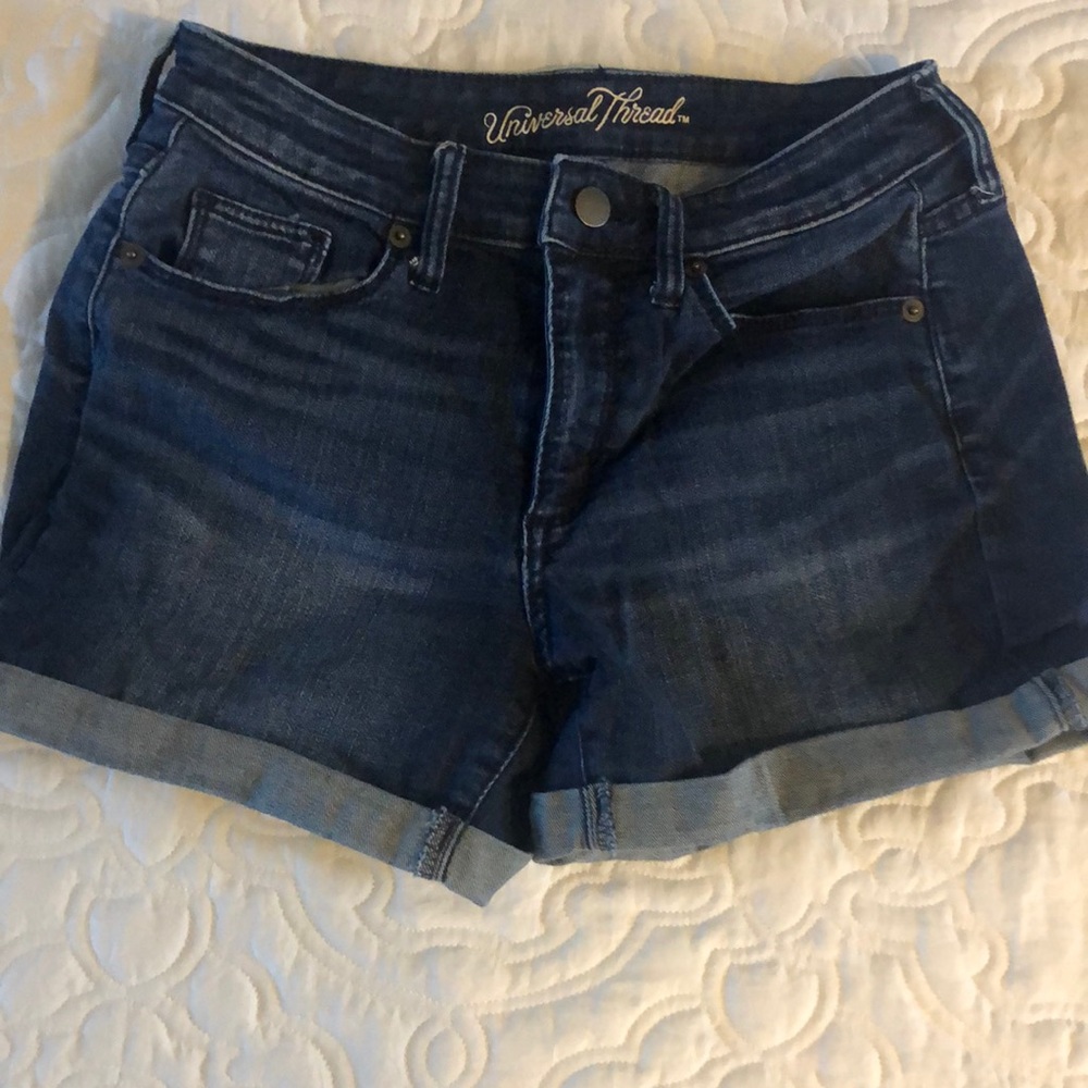 Universal Thread women’s shorts